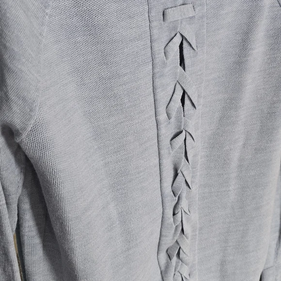 Lululemon Athletica Blue Merino Wool Sweater Sz 6 - Picture 4 of 9